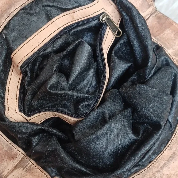 Vintage Jane Yoo Unique Hand  Painted Leather Crossbody - Picture 14 of 16